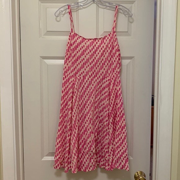 Old Navy Dresses & Skirts - NWT Old Navy Pink Dress. Size M.